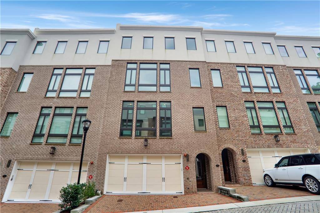 725 Lenox LN, Atlanta, GA 30324