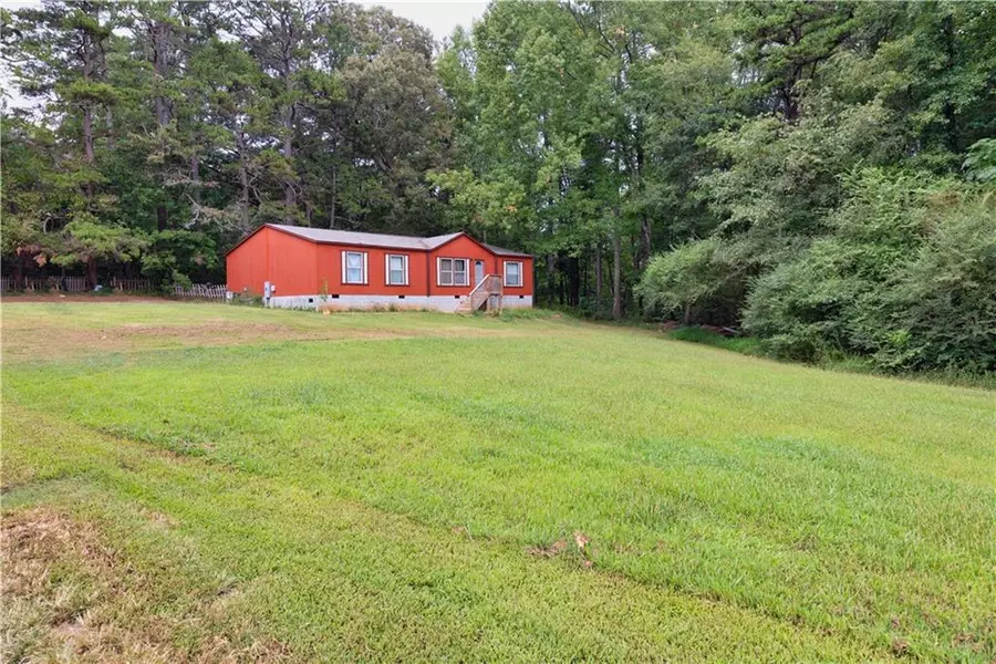 1967 Highway 211 NE, Statham, GA 30666