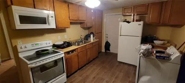 Macon, GA 31204,1422 HELON ST