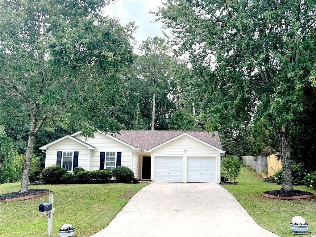 6917 Fields DR,  Douglasville,  GA 30135