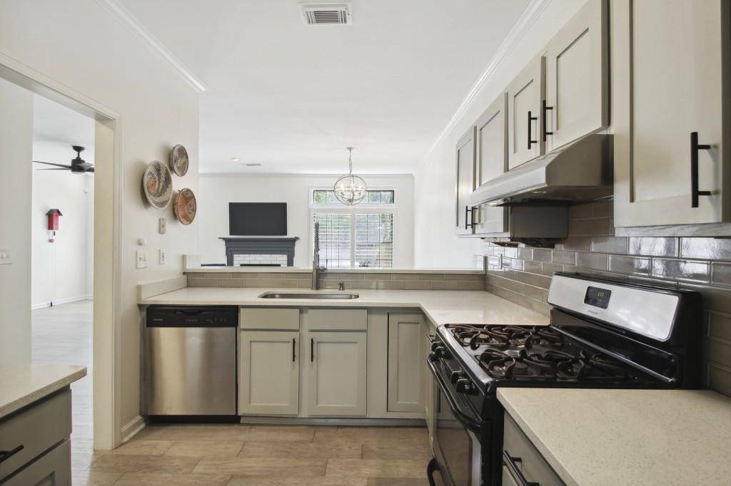 Alpharetta, GA 30022,626 Granby Hill PL
