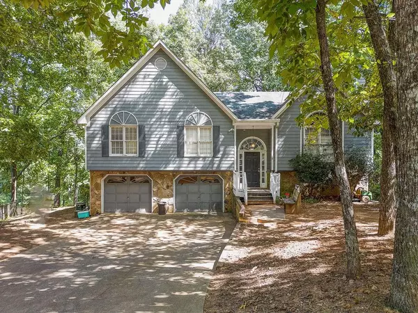 149 Amberidge DR, Cartersville, GA 30121