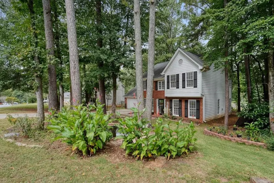 1329 Winding River TRL, Woodstock, GA 30188