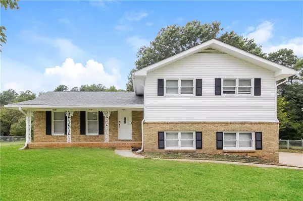 3319 Robin Hood LN, Winston, GA 30187