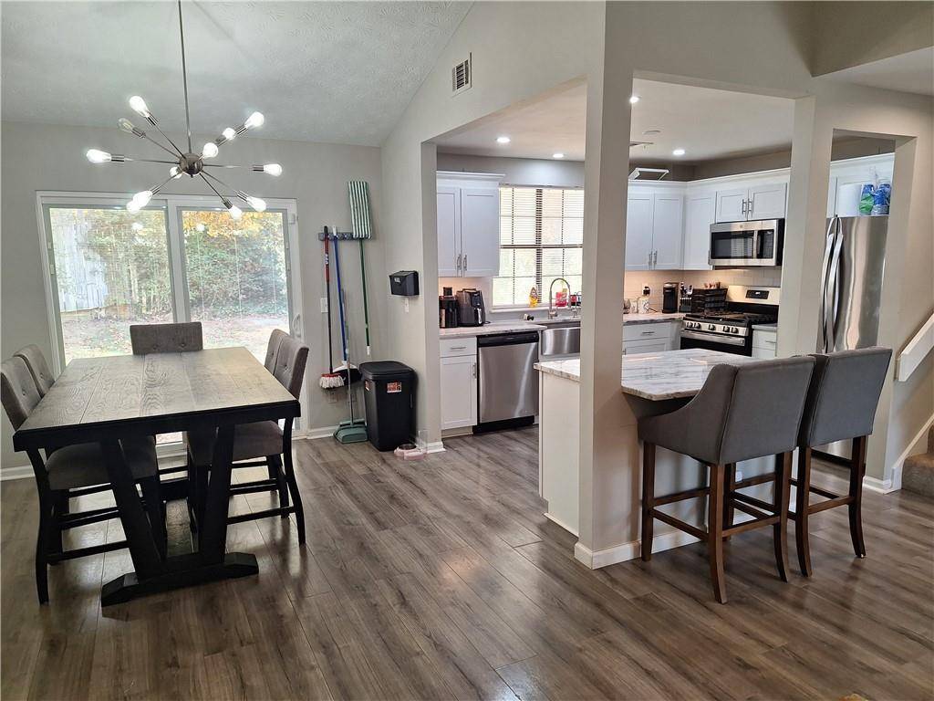 Ellenwood, GA 30294,4213 Ridgetop DR