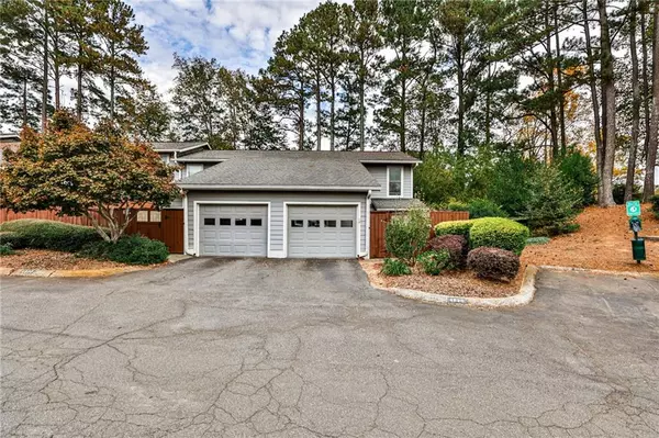 4920 Meadow LN, Marietta, GA 30068