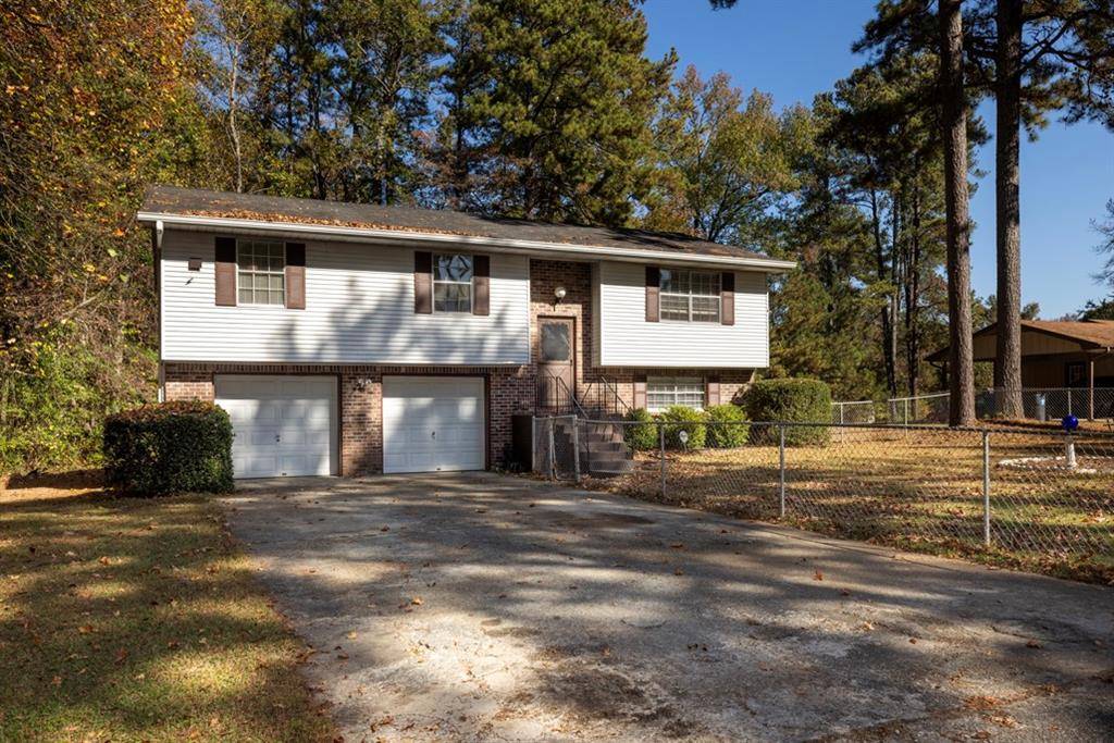 597 Paul ST, Riverdale, GA 30274