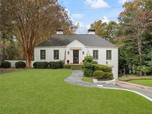 1880 Greystone RD NW, Atlanta, GA 30318