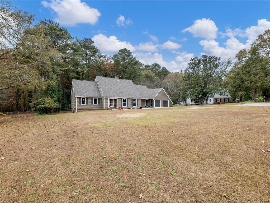 Lilburn, GA 30047,2223 Angela DR SW