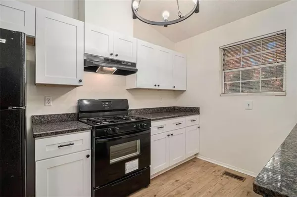 Lithonia, GA 30058,6394 Stablewood Way