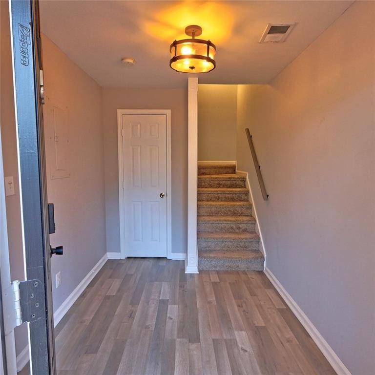 Alpharetta, GA 30022,56 Nesbit PL