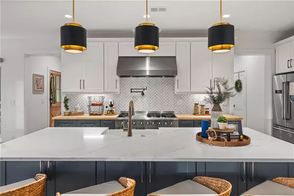 4355 E Cherokee DR Canton, GA 30115