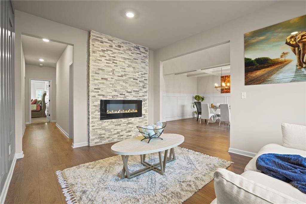 Locust Grove, GA 30248,405 DIXON WAY