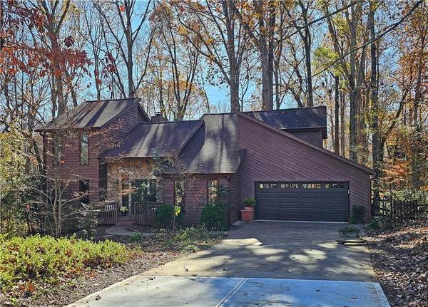 4364 Moss Ridge CT NE, Roswell, GA 30075