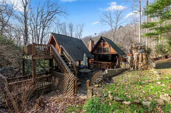 Ellijay, GA 30540,879 Amy Creek CIR