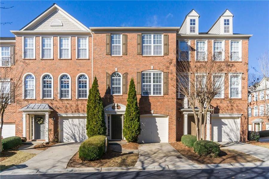 4016 Edgecomb DR, Roswell, GA 30075