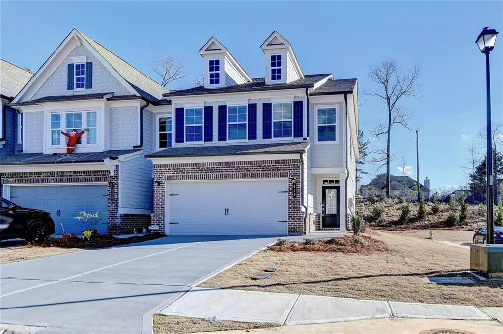 Suwanee, GA 30024,668 Isom WALK