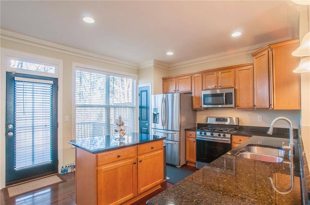 Norcross, GA 30092,3253 Greenwood Oak DR