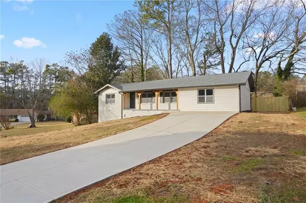 Tucker, GA 30084,3976 Camelot CT