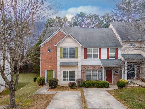 379 Brookview DR, Riverdale, GA 30274