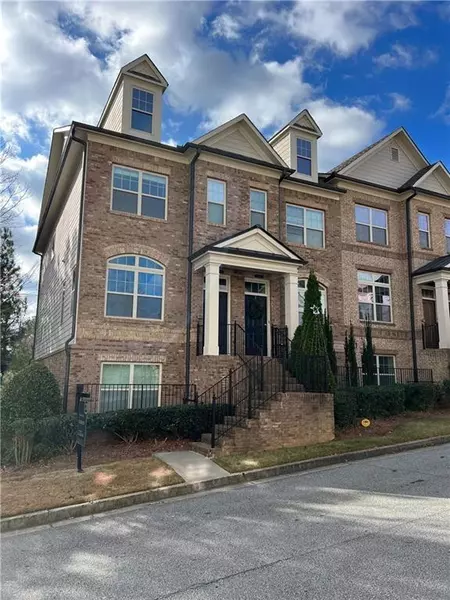 7595 Highland BLF, Atlanta, GA 30328