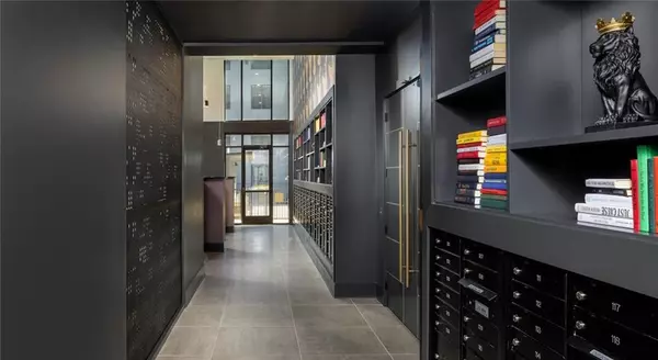 Atlanta, GA 30317,105 Rogers ST NE #S1