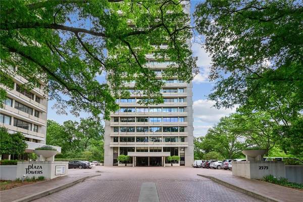 2575 Peachtree RD NE #12B, Atlanta, GA 30305