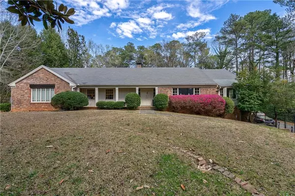 6285 Riverside DR, Sandy Springs, GA 30328