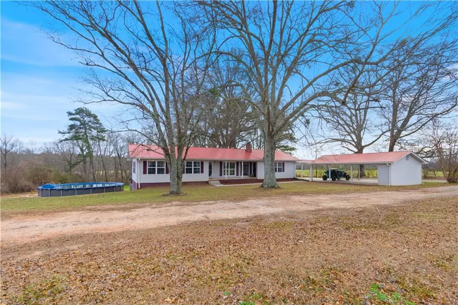 2910 Highway 105, Demorest, GA 30535