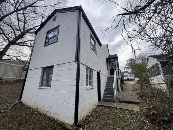 Atlanta, GA 30310,373 Hillside DR SW