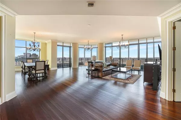 Atlanta, GA 30326,750 Park AVE NE #30W