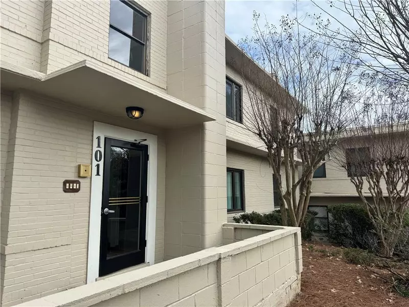 101 Ardmore PL NW #2, Atlanta, GA 30309