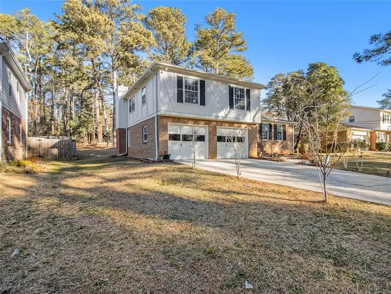 1461 DRAYTON WOODS DR, Tucker, GA 30084