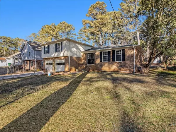 Tucker, GA 30084,1461 DRAYTON WOODS DR