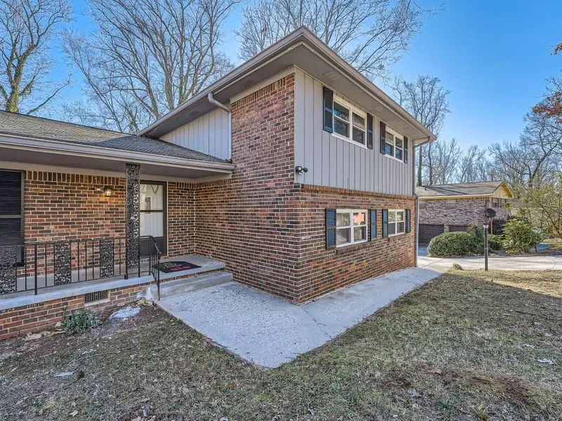 4158 Indian Manor DR, Stone Mountain, GA 30083