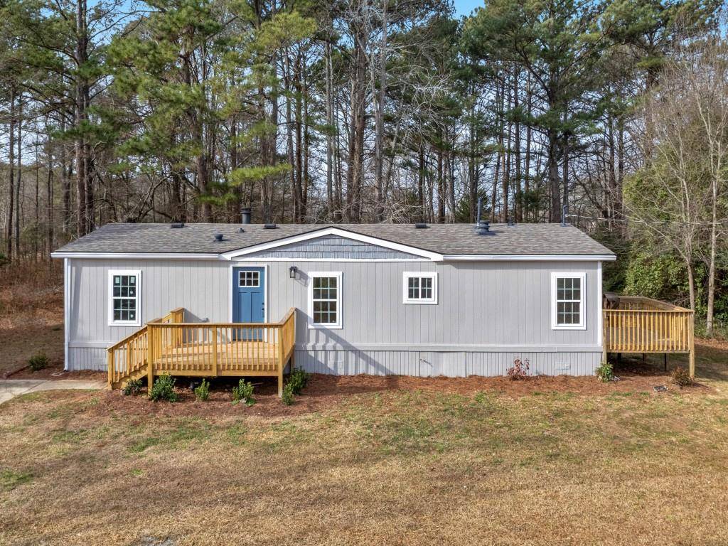 1085 Steele DR, Hampton, GA 30228