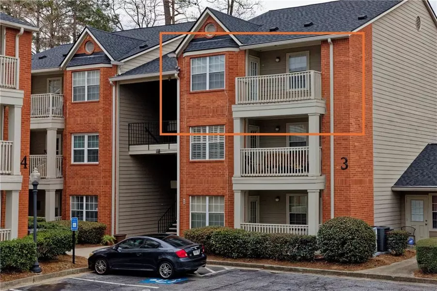 3074 Chastain Park CT NE, Atlanta, GA 30342