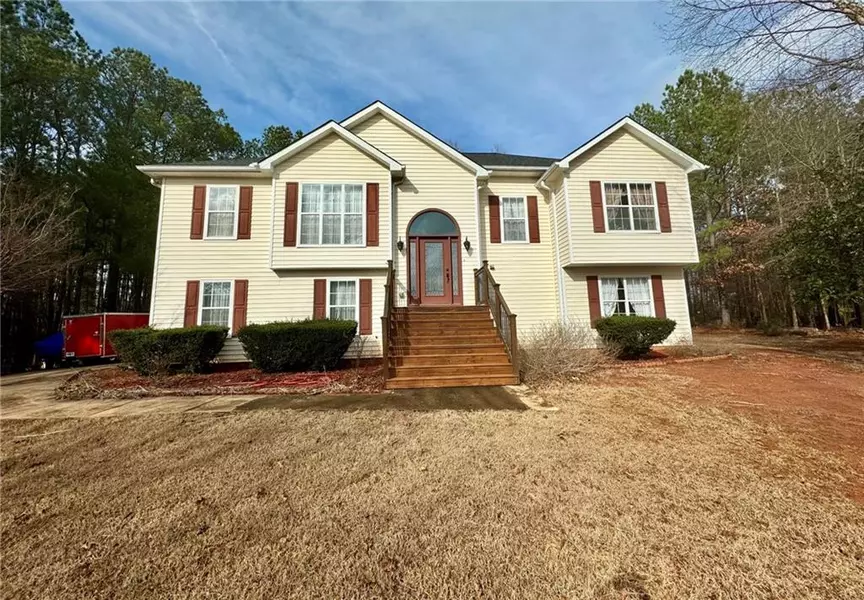 723 Grove Pointe CIR, Locust Grove, GA 30248