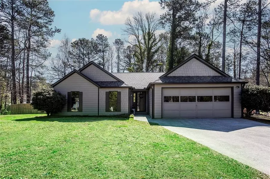 4035 Baywind WALK NW, Acworth, GA 30101