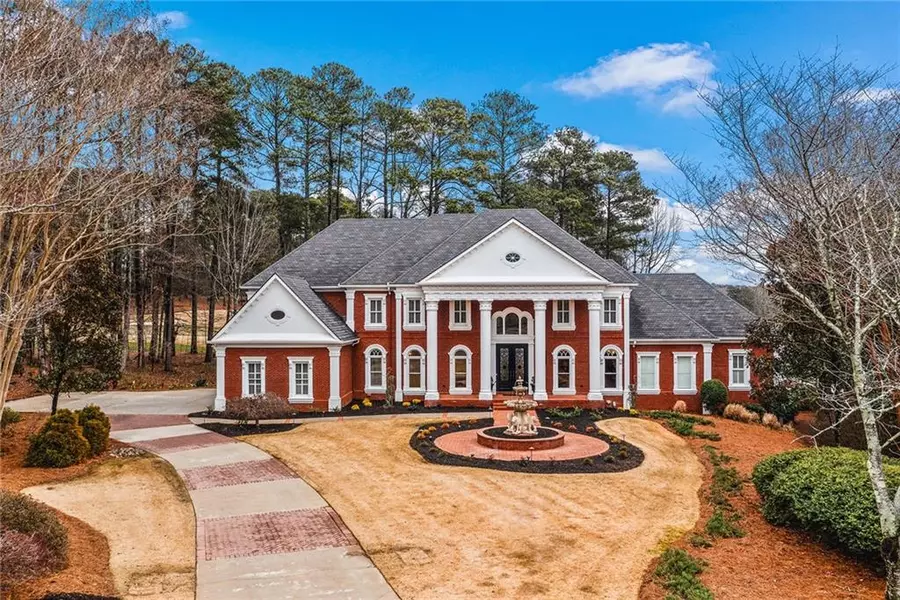 1080 Carnoustie LN, Alpharetta, GA 30005