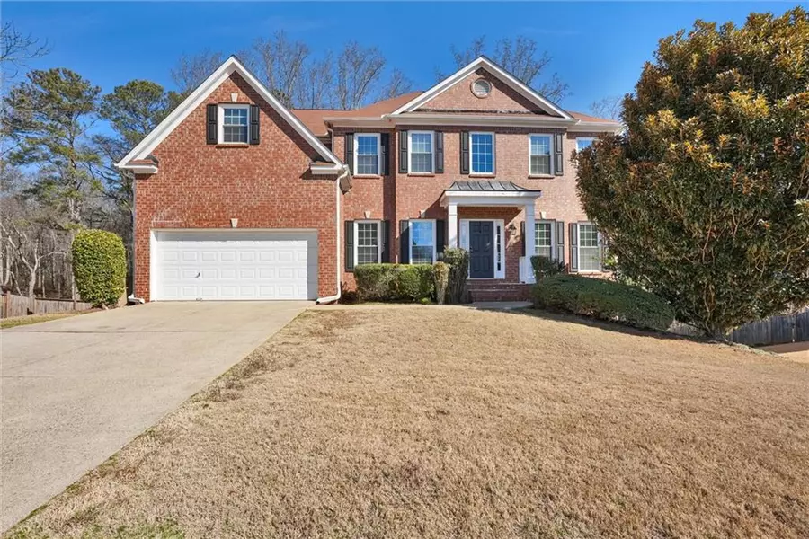 207 Forest Creek LN, Canton, GA 30115