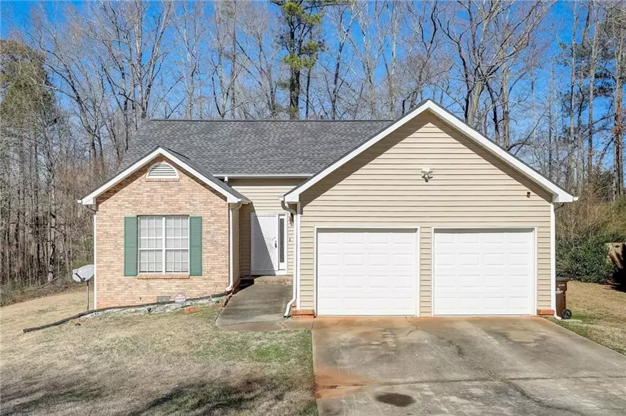 230 Ashley Oaks DR, Mcdonough, GA 30253