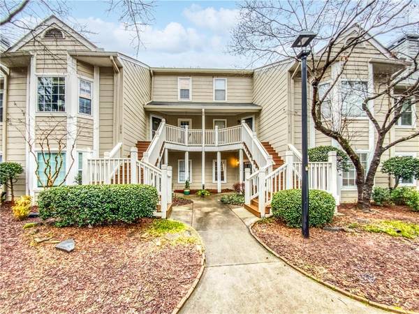 209 Mill Pond RD, Roswell, GA 30076