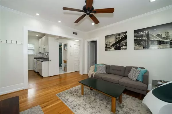 Atlanta, GA 30308,864 CHARLES ALLEN DR NE #10