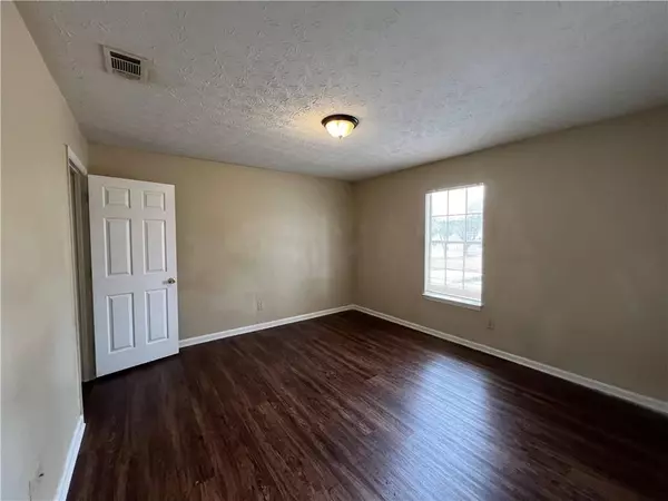 Rex, GA 30273,6114 Amberly RD
