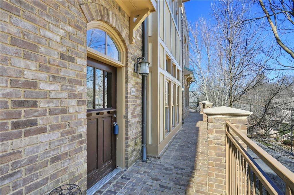 1834 Gordon MNR NE, Atlanta, GA 30307