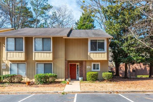 2219 Runnymead RDG SE, Marietta, GA 30067