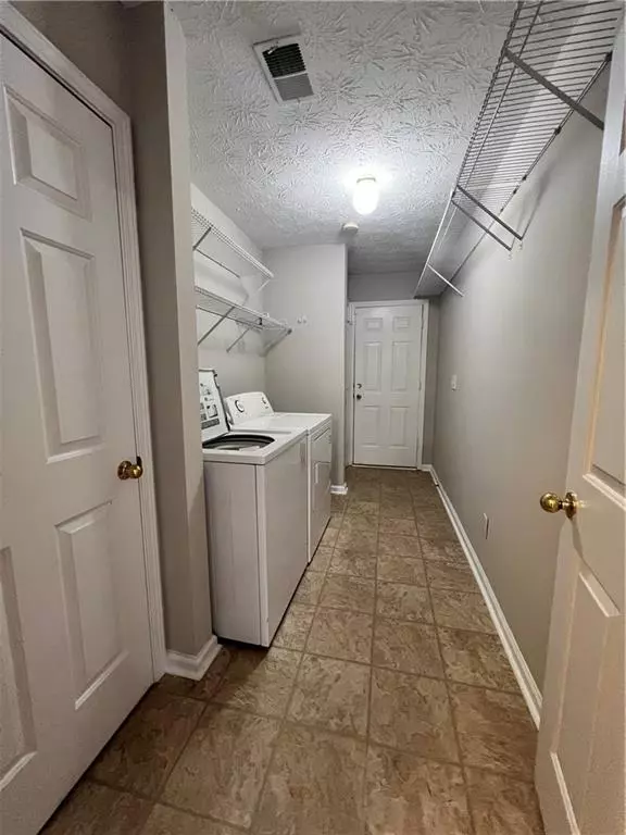 Sugar Hill, GA 30518,5677 Tattersall TER