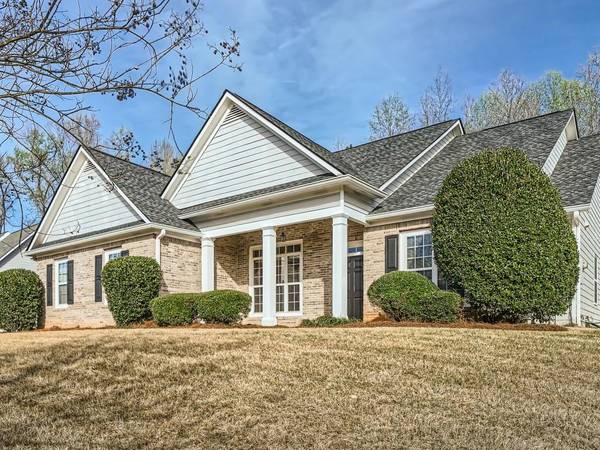 2323 Oak Falls LN, Buford, GA 30519