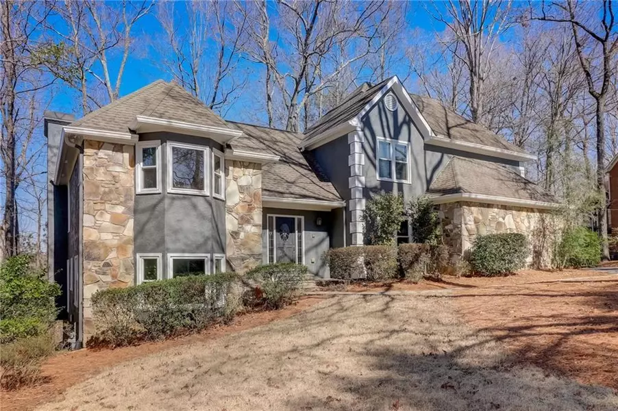 170 Grogans LNDG, Sandy Springs, GA 30350